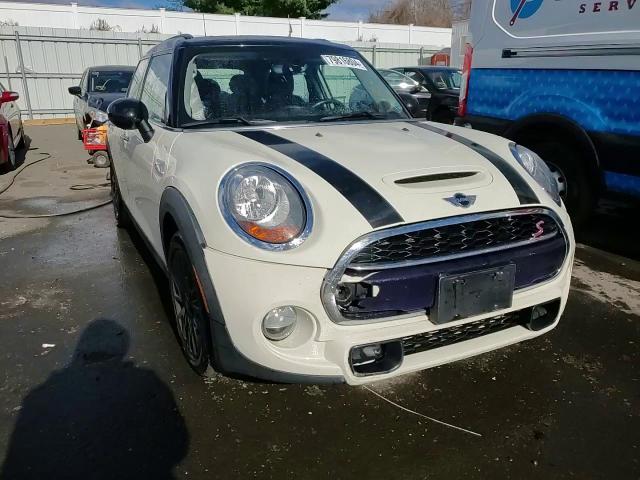 2016 Mini Cooper S VIN: WMWXU3C51G2D28585 Lot: 79816804