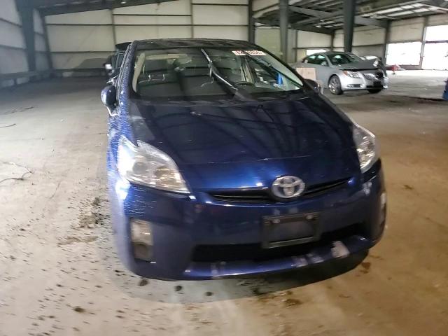 2010 Toyota Prius - Image 11