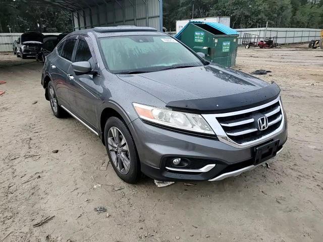 2013 Honda Crosstour - Image 13