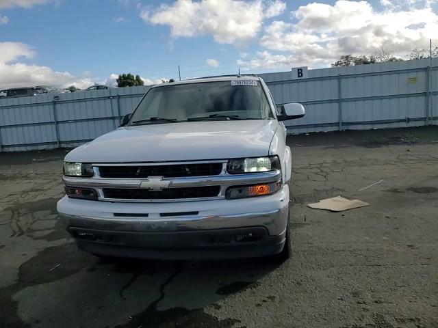 2005 Chevrolet Tahoe C1500 VIN: 1GNEC13T35J198493 Lot: 79976234