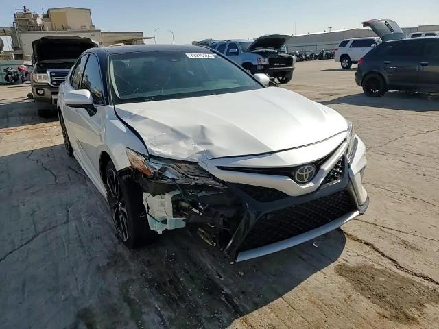 2018 Toyota Camry - Image 11