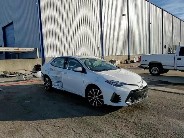 2017 Toyota Corolla L VIN: 5YFBURHE8HP596865 Lot: 80237734