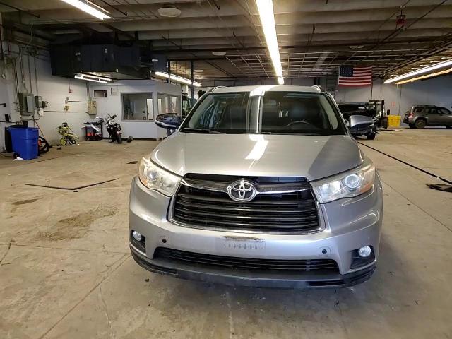 2014 Toyota Highlander - Image 11