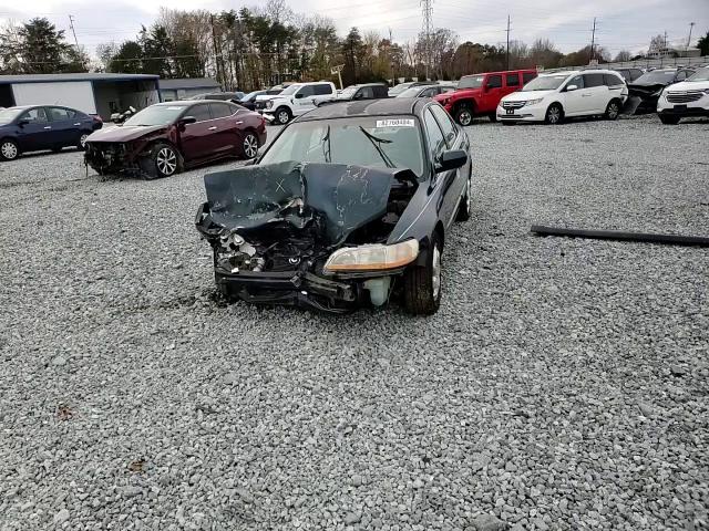 2000 Honda Accord Lx VIN: 1HGCG5645YA009123 Lot: 82760404