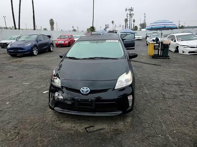 2013 Toyota Prius - Image 11