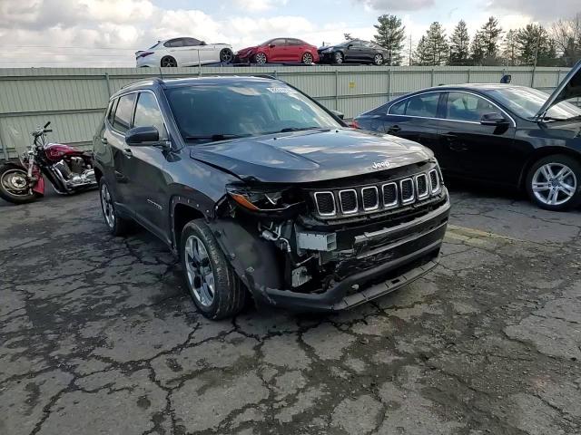 2020 Jeep Compass - Image 12