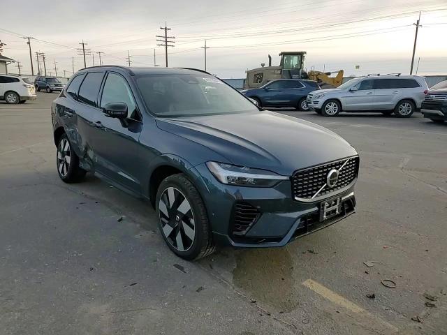 2024 Volvo Xc60 Ultimate VIN: YV4H60DMXR1743817 Lot: 81370944