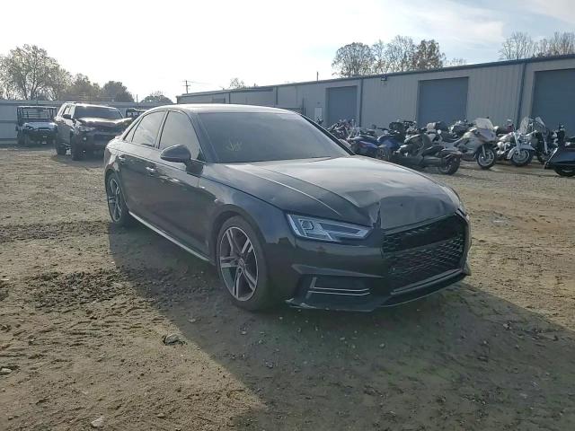 2018 Audi A4 - Image 11