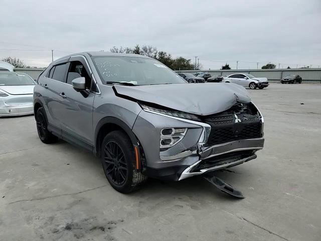 2022 Mitsubishi Eclipse - Image 10