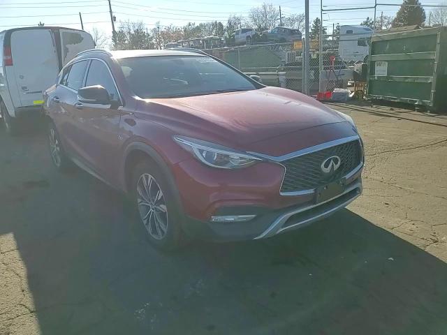 2017 Infiniti Qx30 Base VIN: SJKCH5CR2HA037261 Lot: 81511084