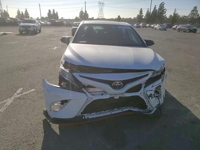2019 Toyota Camry - Image 11