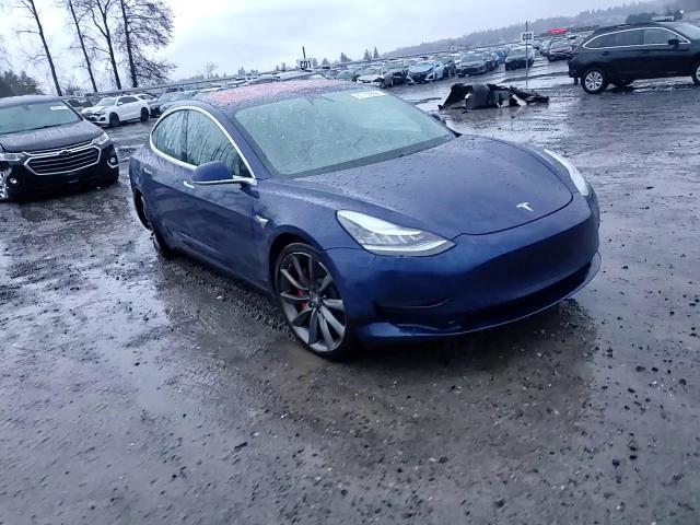 2018 Tesla Model 3 VIN: 5YJ3E1EB2JF082590 Lot: 81102864