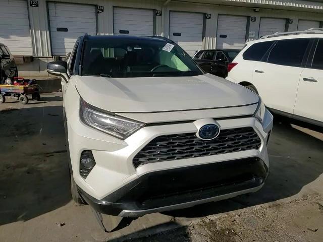 2019 Toyota Rav4 Xse VIN: JTMEWRFV7KJ008220 Lot: 81423944