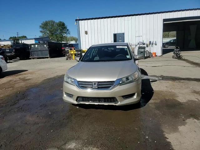 2013 Honda Accord - Image 13