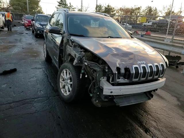 2014 Jeep Cherokee Latitude VIN: 1C4PJMCB9EW138088 Lot: 82811564