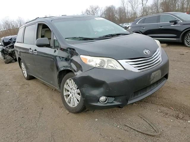 2011 Toyota Sienna Xle VIN: 5TDDK3DC4BS004666 Lot: 79231174