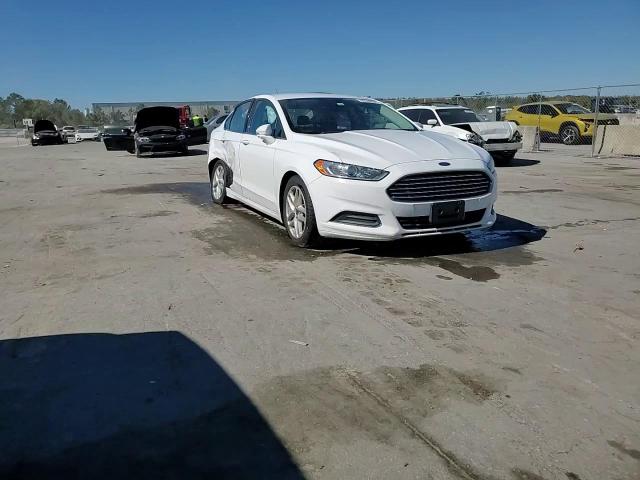2016 Ford Fusion - Image 13