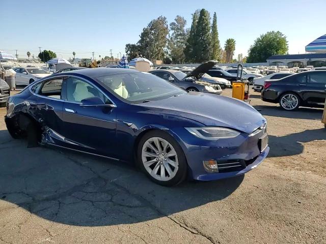 2017 Tesla Model S VIN: 5YJSA1E18HF199678 Lot: 81820564