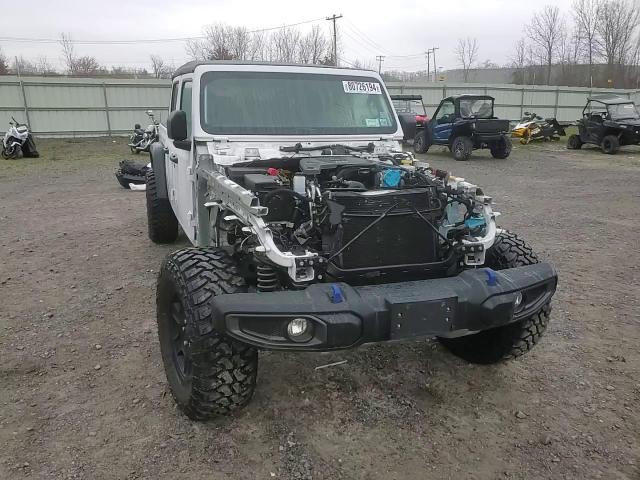 2021 Jeep Gladiator - Image 12