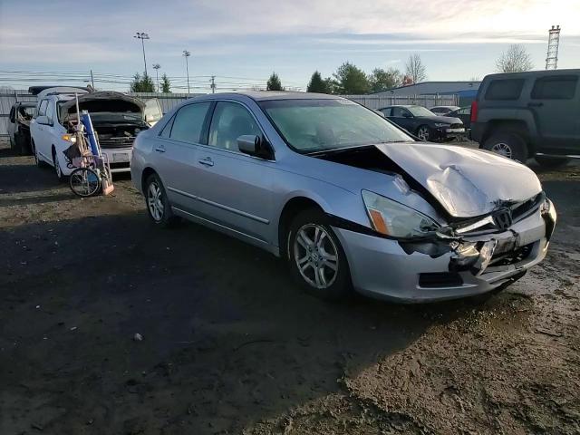 2007 Honda Accord Ex VIN: 1HGCM567X7A129727 Lot: 82253974