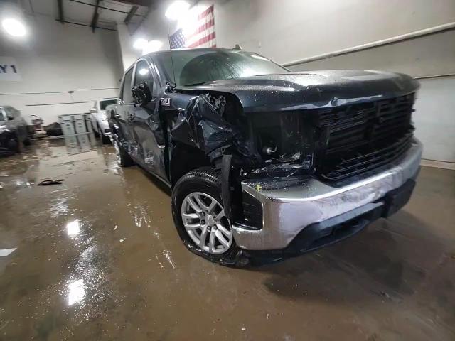 2021 Chevrolet Silverado - Image 13