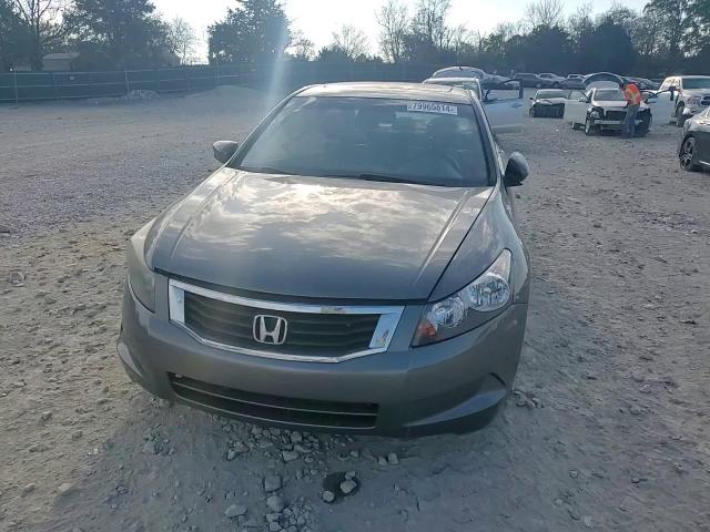 2010 Honda Accord - Image 11