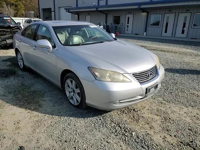 2007 Lexus ES - Image 11