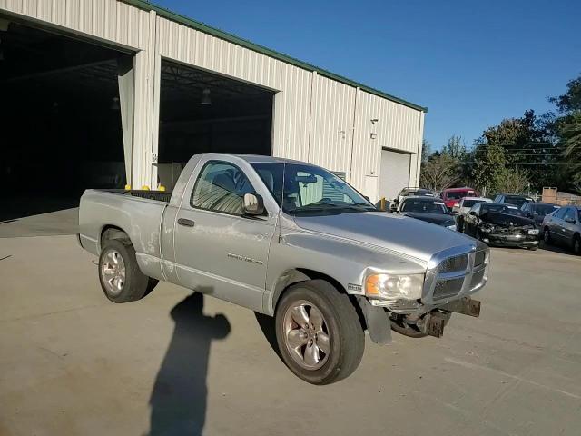 2005 Dodge RAM - Image 11