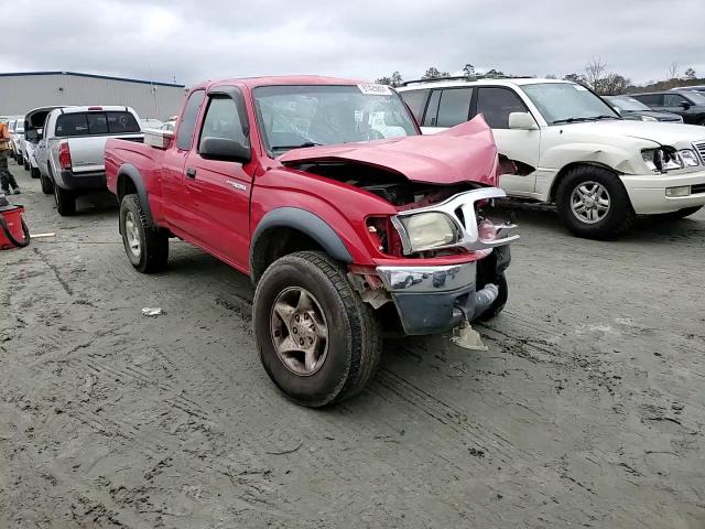 2004 Toyota Tacoma - Image 10