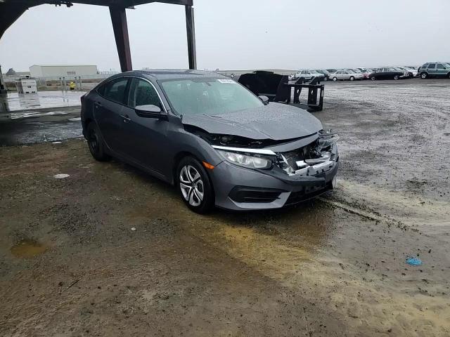 2018 Honda Civic - Image 10