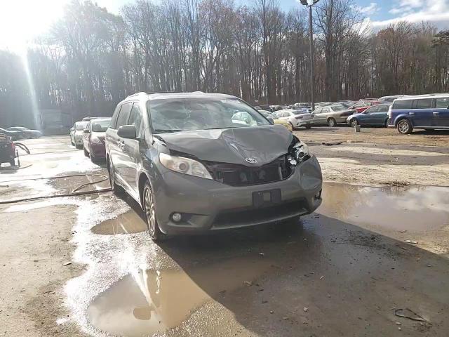 2014 Toyota Sienna Xle VIN: 5TDYK3DC0ES410076 Lot: 79856734