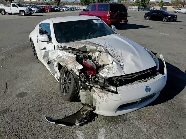 2019 Nissan 370Z - Image 11