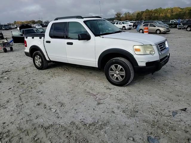 2007 Ford Explorer - Image 11