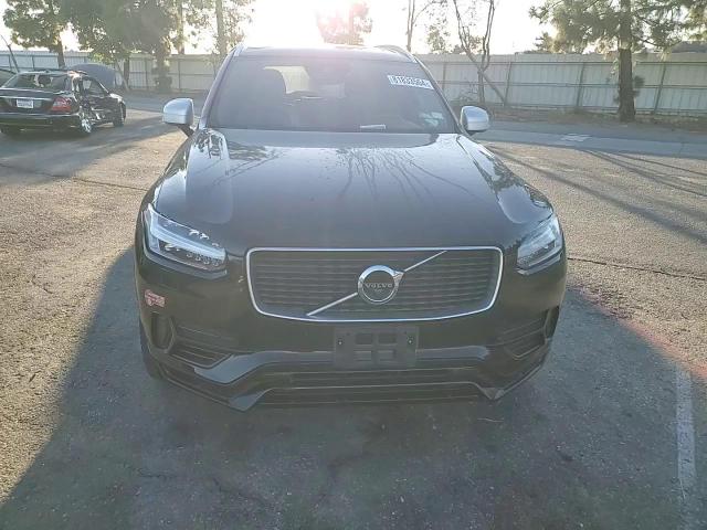 2017 Volvo XC90 - Image 10