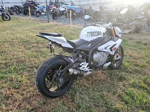 2016 BMW S 1000 R VIN: WB10D1205GZ696509 Lot: 77802384