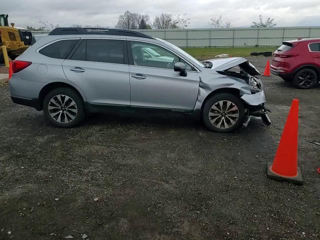 2017 Subaru Outback - Image 11
