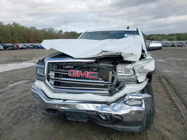 2016 GMC Sierra - Image 10