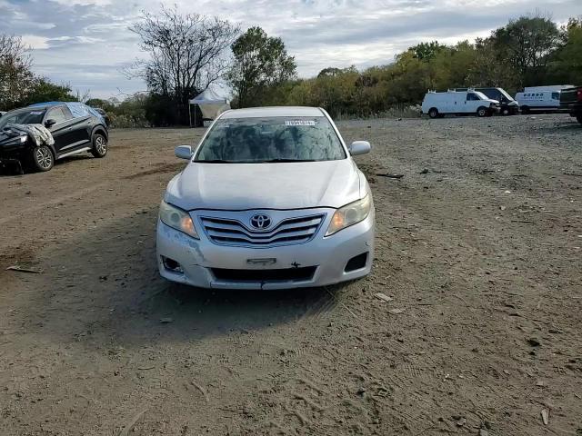 2011 Toyota Camry Base VIN: 4T4BF3EK8BR092488 Lot: 78941874