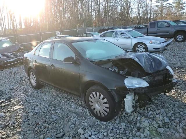 2009 Volkswagen Jetta - Image 11