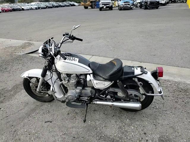 2001 Kawasaki Kz1000 P VIN: JKAKZCP201B519279 Lot: 81939834