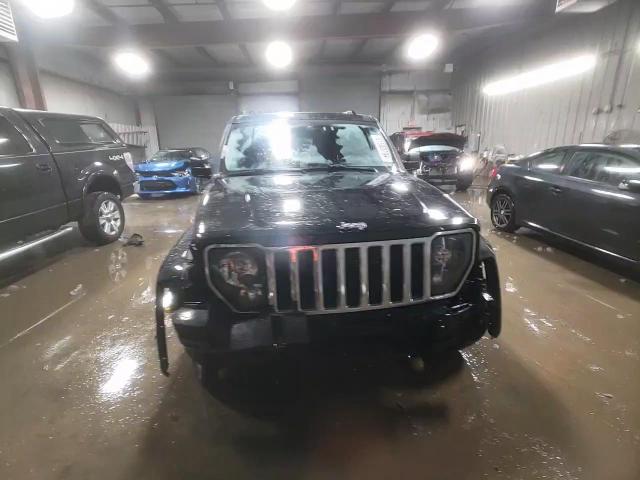 2012 Jeep Liberty (North America) - Image 14