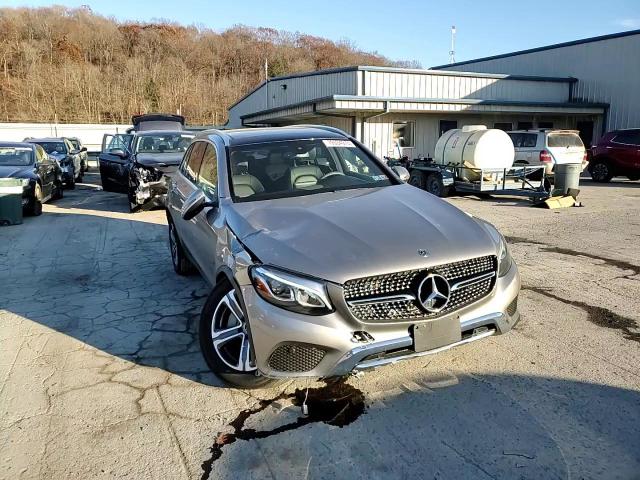 2019 Mercedes-Benz Glc 300 4Matic VIN: WDC0G4KB6KF662175 Lot: 79534974