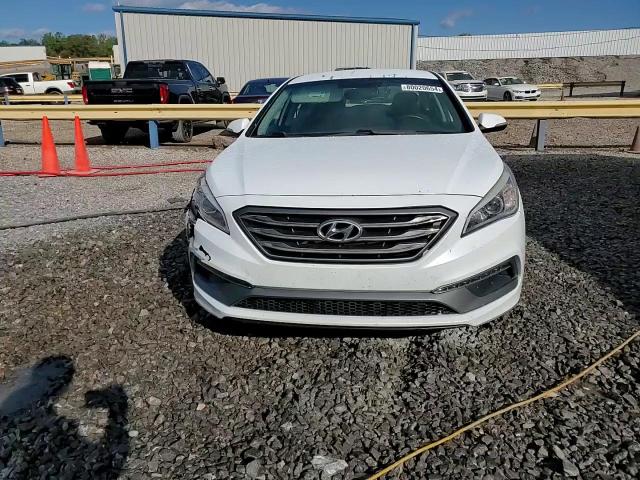 2013 Hyundai Elantra - Image 13