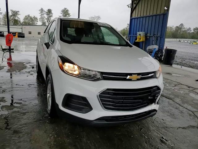 2020 Chevrolet Trax - Image 10