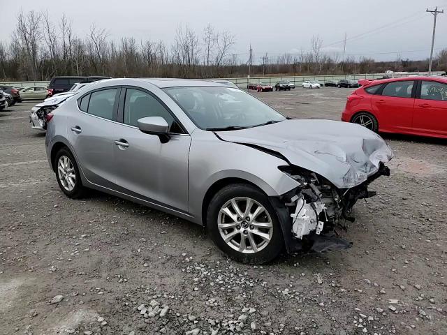 2015 Mazda 3 - Image 14