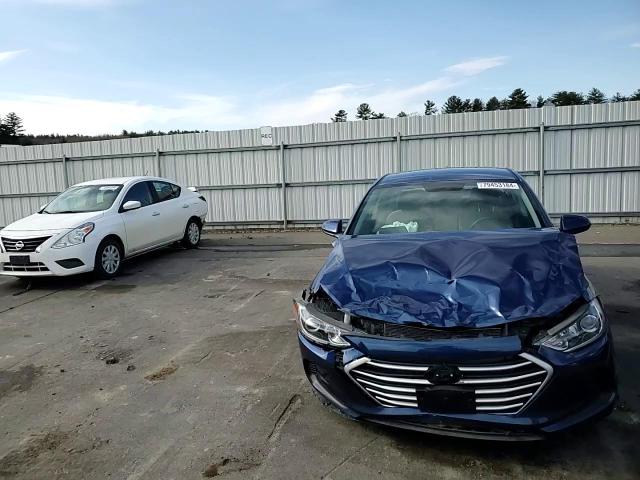 2018 Hyundai Elantra - Image 11