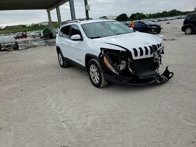 2014 Jeep Grand Cherokee - Image 15
