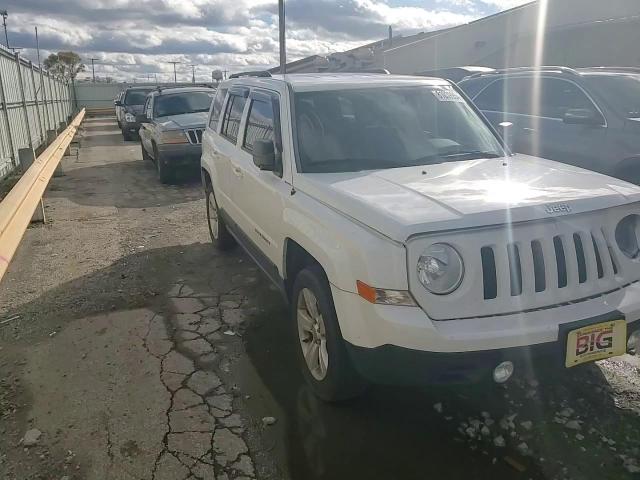 2016 Jeep Liberty (Patriot) - Image 11