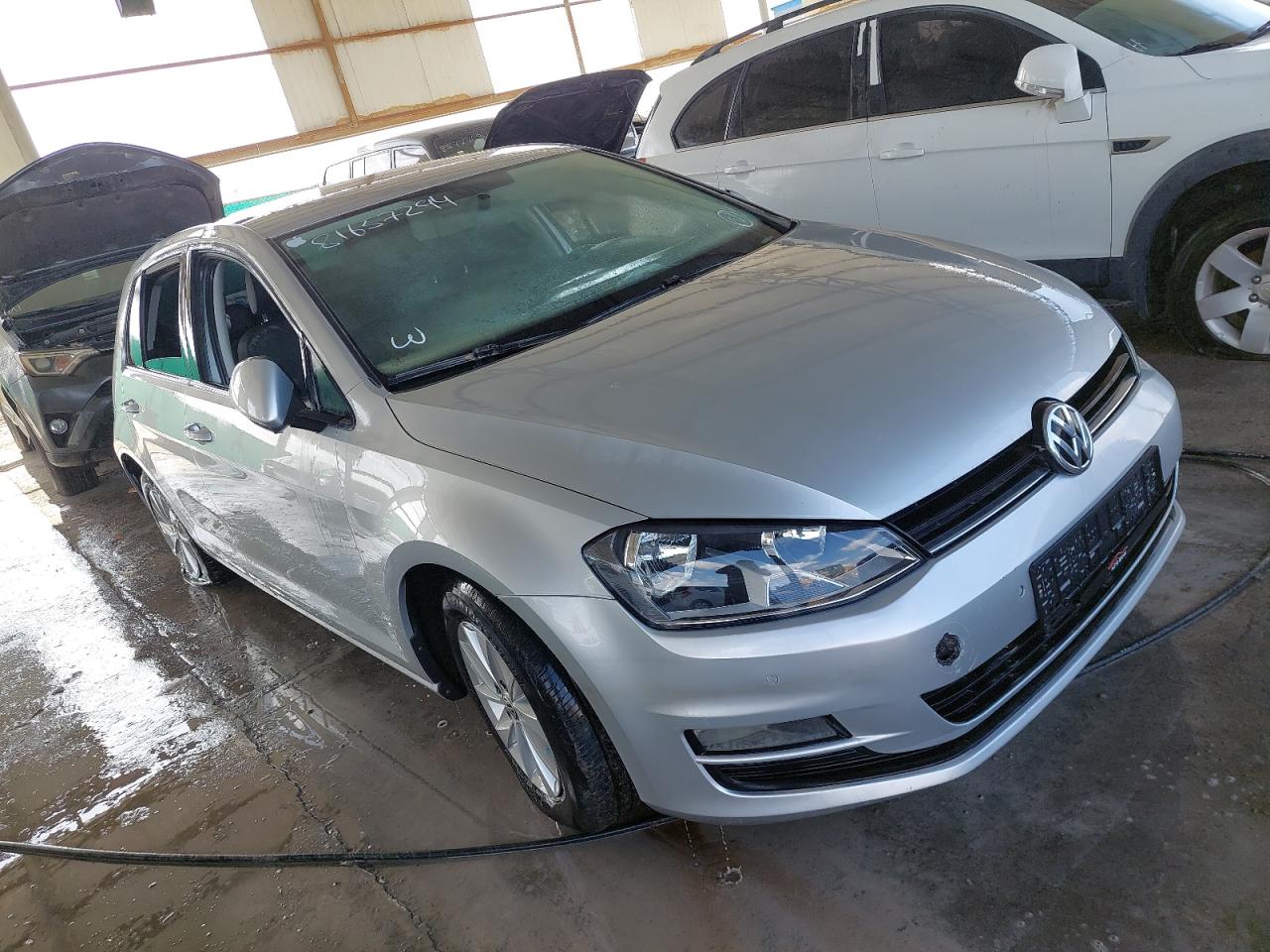 2014 VOLKSWAGEN GOLF
