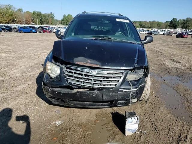 2005 Chrysler Town & Country Limited VIN: 2C4GP64L65R116446 Lot: 79643504